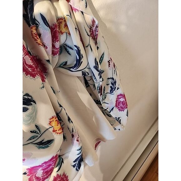 Old Navy Large White Purple Blue Floral Print Chiffon Sun Dress V-neck - Picture 6 of 6